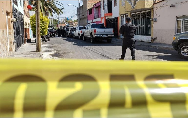 El hombre, de entre 25 y 30 años de edad, presentaba una lesión en la cabeza por arma de fuego. ESPECIAL / ARCHIVO