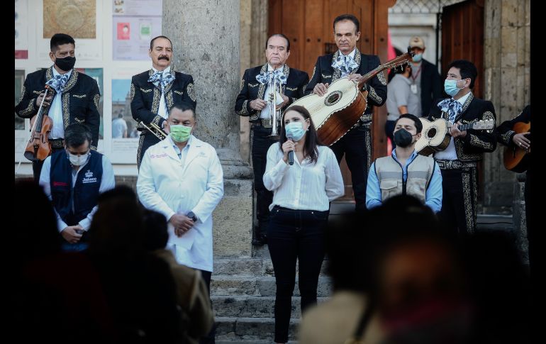 El acto oficial fue en la explanada del Instituto Cultural Cabañas, pocos minutos después de las ocho de la mañana. EL INFORMADOR/G. Gallo