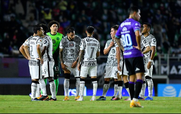 Las Águilas del América se colocaron momentáneamente como líderes del Guard1anes 2021 a espera de lo que haga Cruz Azul contra Atlas. IMAGO7