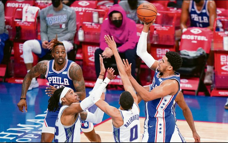 PROTAGONISTA. Tobias Harris anotó 29 puntos a los Kings de Sacramento. AP