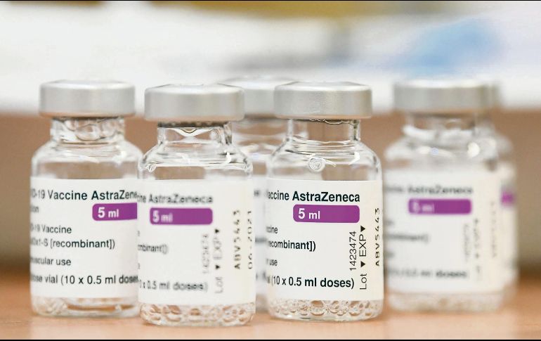 VACUNAS. Las dosis de AstraZeneca están envueltas en polémicas. EFE