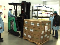 Las vacunas de CanSino son envasadas en la planta de Drugmex, en Querétaro.  TWITTER@m_ebrard