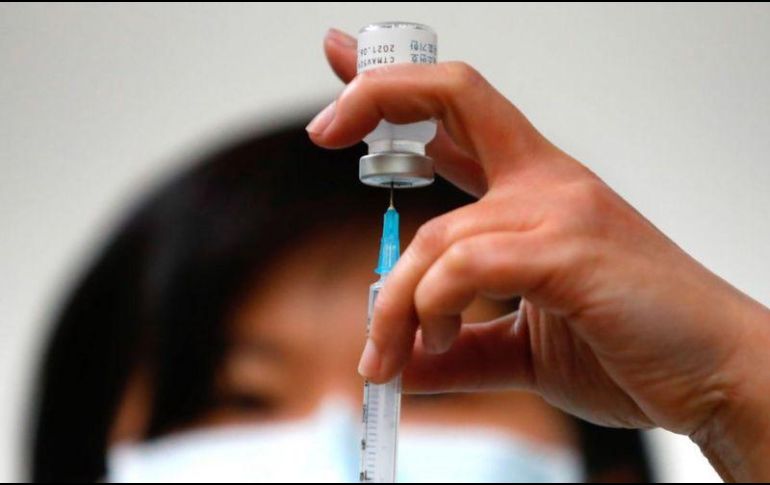 Cuando apareció la vacuna contra el virus SARS-CoV-2, no dejaron de darse argumentos que advertían las posibles consecuencias negativas sobre su impacto social. GETTY IMAGES