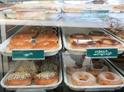 La promoción es válida en todo el país y durante todos los días del año, por lo que un vacunado podrá disfrutar de una dona diaria gratis si así lo desea. EL INFORMADOR / ARCHIVO