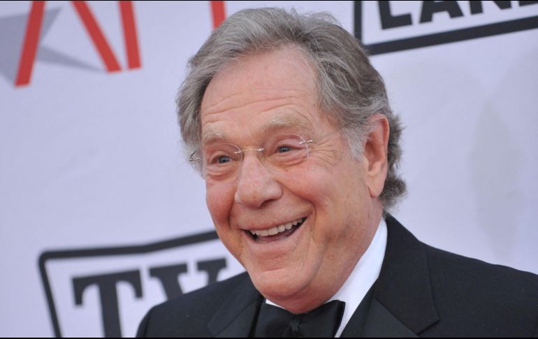 George Segal compartió pantalla con Elizabeth Taylor en 
