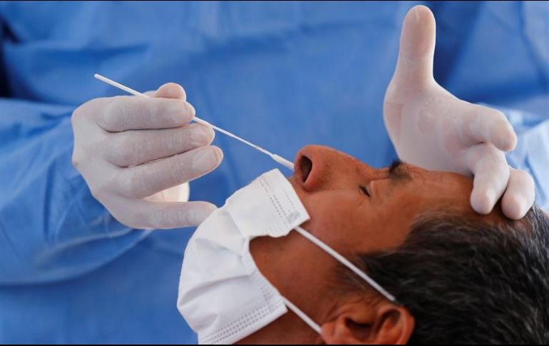 Hasta este jueves, en Coahuila se registran 98 nuevos casos de COVID-19, incluidas cinco defunciones. EFE/F. Guasco