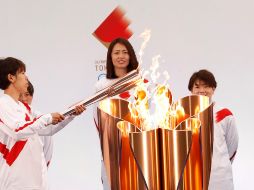 Integrantes del equipo femenil de futbol de Japón fueron las encargadas del primer turno. EFE/K. Kyung-Hoon