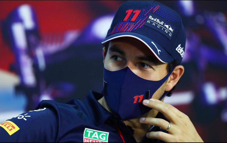 Pérez reconoció que para la clasificación estará entre los mejores tiempos, una mezcla que seguramente tendrá a Red Bull, Mercedes, Ferrari y McLaren para el comienzo de la campaña 2021 de la F1. AP / D. Istitene