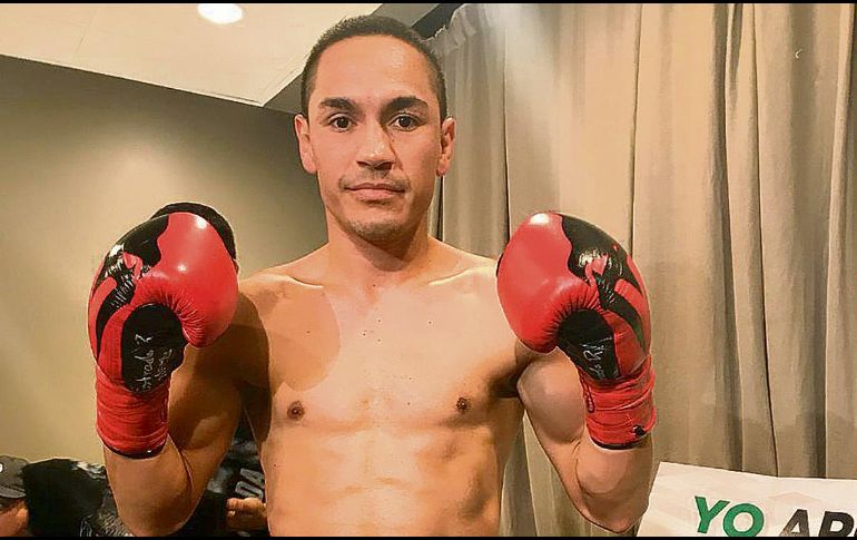 Estrada ganó la segunda pelea. AP