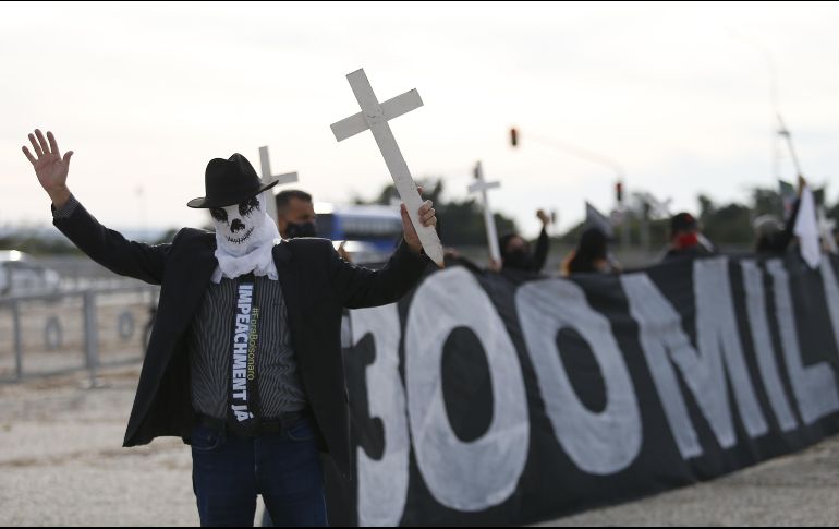 Brasil es el actual epicentro de la pandemia; supera los 300 mil fallecimientos. XINHUA/L. Tavora