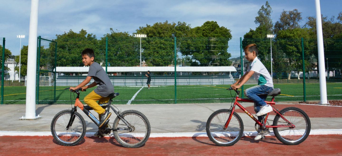 INVERSIÓN. En los últimos seis años, en Zapopan han sido intervenidas 36 unidades deportivas, de un total de 89 que operan en el municipio. ESPECIAL