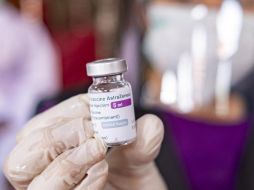 Canadá está recibiendo dos versiones de la vacuna: una producida por AstraZeneca y otra por el Instituto Serum de la India. EFE/ARCHIVO