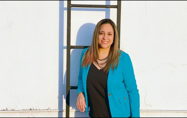 RESILIENCIA. Mónica Martínez Silva antologó diferentes voces y maneras de ver, sentir y vivir la pandemia. ESPECIAL