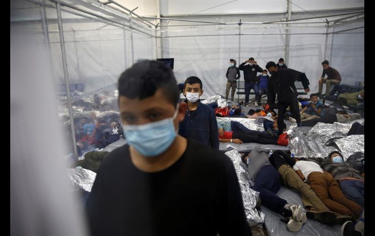 Detallan que entre 250 y 300 niños entran al centro cada día, y una cifra mucho menor sale. EFE/D. López-Mills