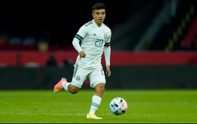 FERNANDO BELTRÁN. Una de las grandes promesas hasta hace algunos meses, sin embargo, su calidad y constancia han venido a menos, al grado de que en Chivas ya no es considerado como titular. IMAGO7