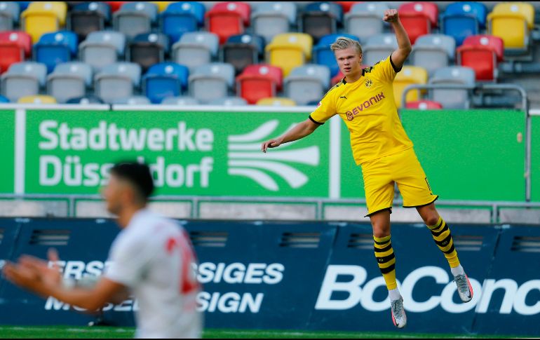 Son varios los clubes que quieren contratar al delantero del Dortmund. AFP / ARCHIVO