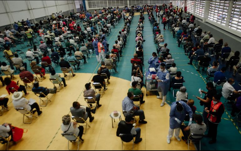 Se aplicaron 100 mil 332 vacunas en Guadalajara del 26 al 31 de marzo. EL INFORMADOR/ARCHIVO