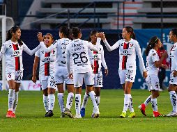 Las tapatías llegaron a 30 puntos que les sirvieron para amarrar su boleto a la Fiesta Grande de la Liga MX Femenil. Imago7 / A. Ferretiz