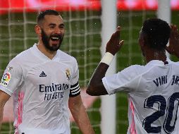 El francés Karim Benzema dio tranquilidad con un efectivo remate de cabeza a los 73. AFP / G. Bouys