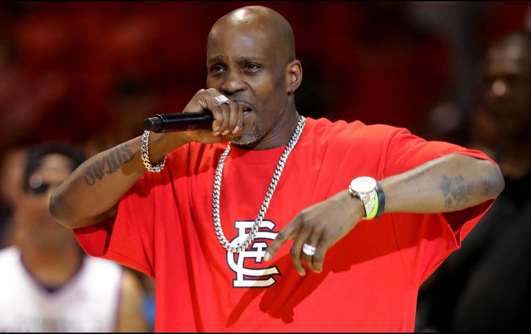 DMX irrumpió exitosamente en la música rap en 1998 con su primer álbum de estudio, 