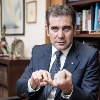 El INE denuncia una campaña de descalificación en su contra