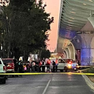 Mueren dos civiles tras agresión a balazos en avenida Revolución; hay dos policías heridos