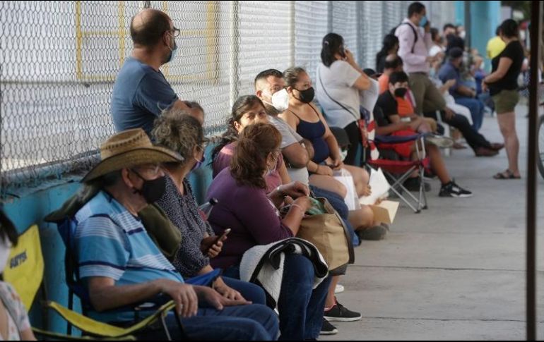 Se aplicarán 31 mil 800 dosis de la vacuna CanSino a adultos mayores de 23 municipios de la Región Norte, Región Tamazula y Región Autlán. EL INFORMADOR/F. Atilano