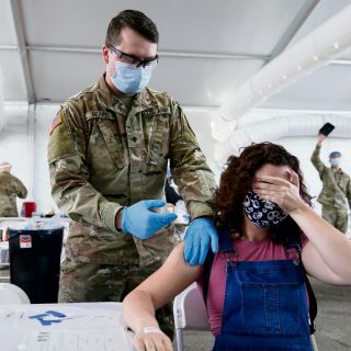 COVID-19: Florida inicia vacunación sin que importe la edad