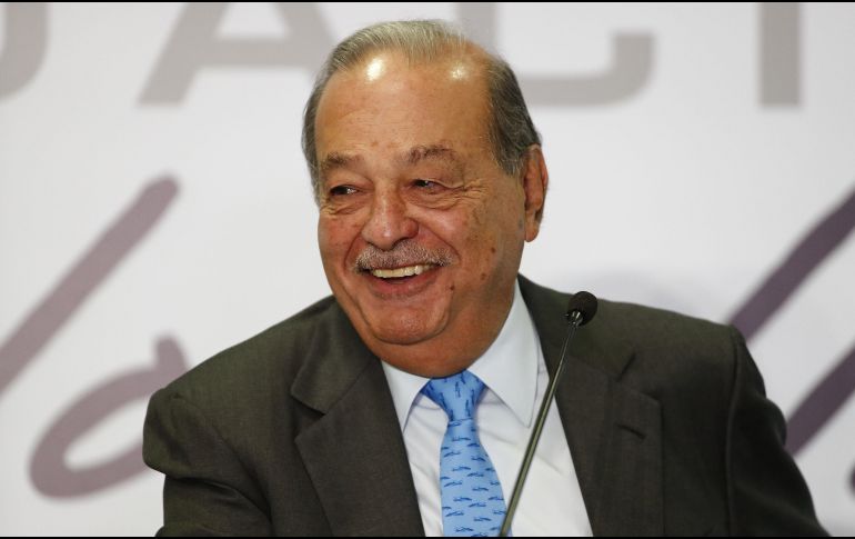 Slim, de 81 años y presidente honorario de América Móvil, cae así cuatro puestos en la lista, ya que en 2020 ocupó la decimosegunda posición. EFE / ARCHIVO