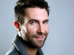 Levine compartió una tierna fotografía junto a su esposa, la modelo Behati Prinsloo, y sus dos hijas (Dusty y Gio) en Instagram. AP / ARCHIVO