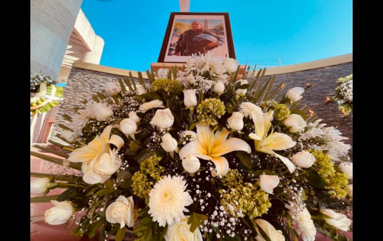 A la ceremonia luctuosa, acudieron funcionarios municipales, estatales y federales. ESPECIAL / Policía de Guadalajara
