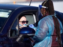 Hoy, la provincia de Ontario registró tres mil 215 nuevos casos de COVID-19 y 17 muertes. EFE/ARCHIVO