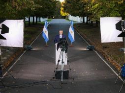 Las restricciones incluyen la prohibición de la circulación entre las 00:00 y las 06:00 horas. EFE/Presidencia de Argentina