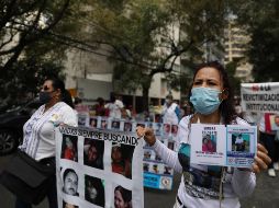 Mujeres protestan en la Ciudad de México para pedir justicia por la desaparición de sus familiares. EFE/S. Gutiérrez