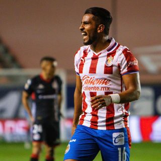 Chivas: Así se estrena Miguel Ponce como cantante