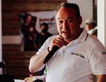 Alberto Uribe se reunió hoy con vecinos de la colonia Del Fresno. ESPECIAL