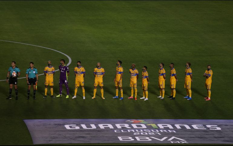 El duelo entre Águilas y Tigres se disputará este sábado a las 21:05 horas en la cancha del Volcán. Imago7