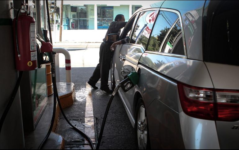 El IEPS en las estaciones despachadoras del servicio será de 4.20 pesos por litro. EL INFORMADOR/Archivo