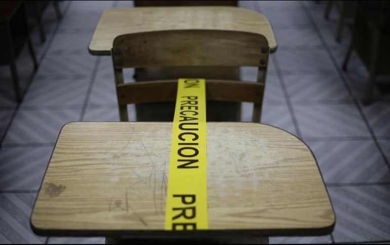 Detallan que el 96 por ciento de los planteles que arrancan la primera fase piloto ya se encuentran listos. EFE/R. Sura