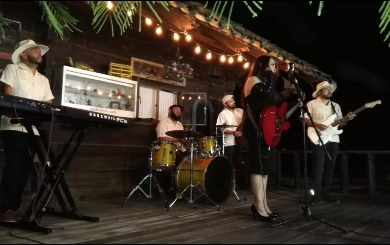 Marco Águila y Roxx Hernández produjeron este nuevo disco. ESPECIAL