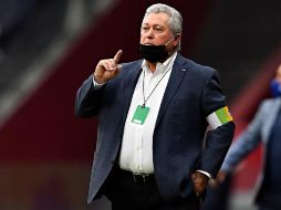 El estratega Víctor Manuel Vucetich reconoció que no ha podido hacer que Chivas triunfe en el torneo. IMAGO7/E. Espinosa