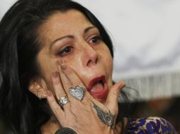 Alejandra Guzmán. La cantante está “entre la espada y la pared”; y mientras apoya a su padre, le ofrece ayuda a su hija. NOTIMEX/Archivo