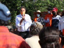 Frangie Saade habló ante vecinos de la Agencia Municipal Ex Hacienda de Lazo. ESPECIAL