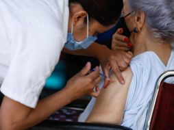 Serán 100 mil 620 vacunas del laboratorio Pfizer-BioNTech las que se destinen a la inoculación en estas dos demarcaciones del Estado, así como a la aplicación de segundas dosis en Tlaquepaque. XINHUA/M. LÓPEZ