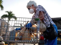 El fortalecimiento del gasto de los consumidores es uno de los factores que más ha impulsado la economía del país. EFE/ARCHIVO