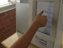 Las autoridades electorales recuerdan que en Jalisco se usarán 50 urnas electrónicas cuya votación tendrá total validez jurídica. EL INFORMADOR /ARCHIVO