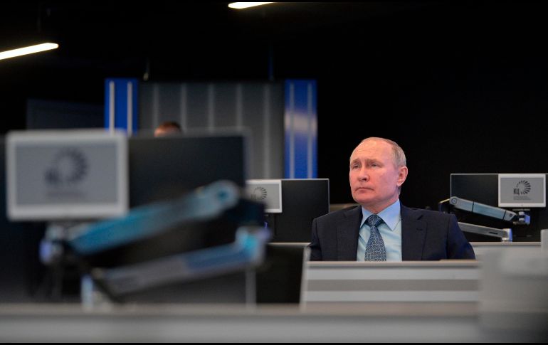 Biden llamó el martes a Putin para ofrecerle realizar una cumbre en un tercer país. El Kremlin no aceptó la propuesta inmediatamente. AP/A. Druzhinin