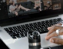 Los bloggers se dedican a compartir su vida, sus gustos y recomendaciones. AFP / ARCHIVO