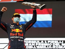 Verstappen, que comenzó tercero en la parrilla de salida, tuvo una salida excelente. AP / B. Lennon