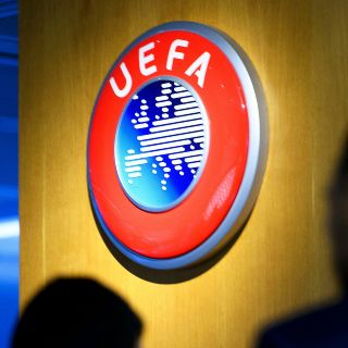 La UEFA amenaza con excluir a los clubes participantes en una "Superliga"